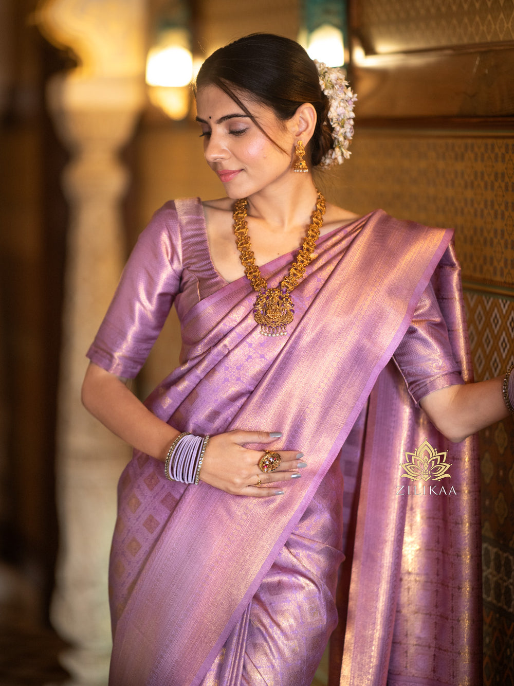 Matching Silk Saree Ornaments Purple Saree Saree Matching