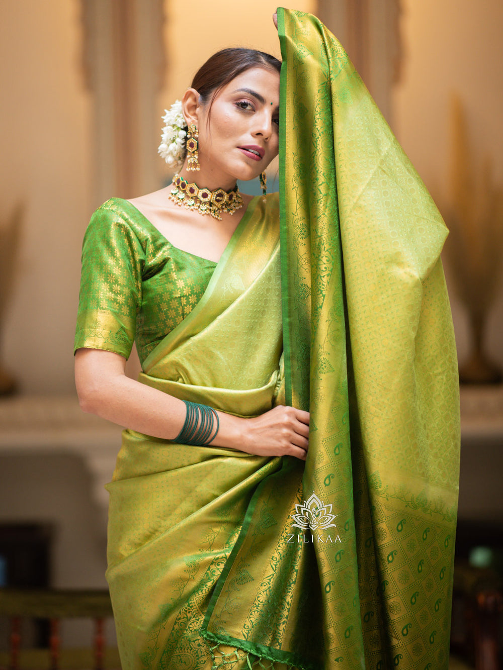 Parrot Green Kanjeevaram Silk Saree – Zilikaa