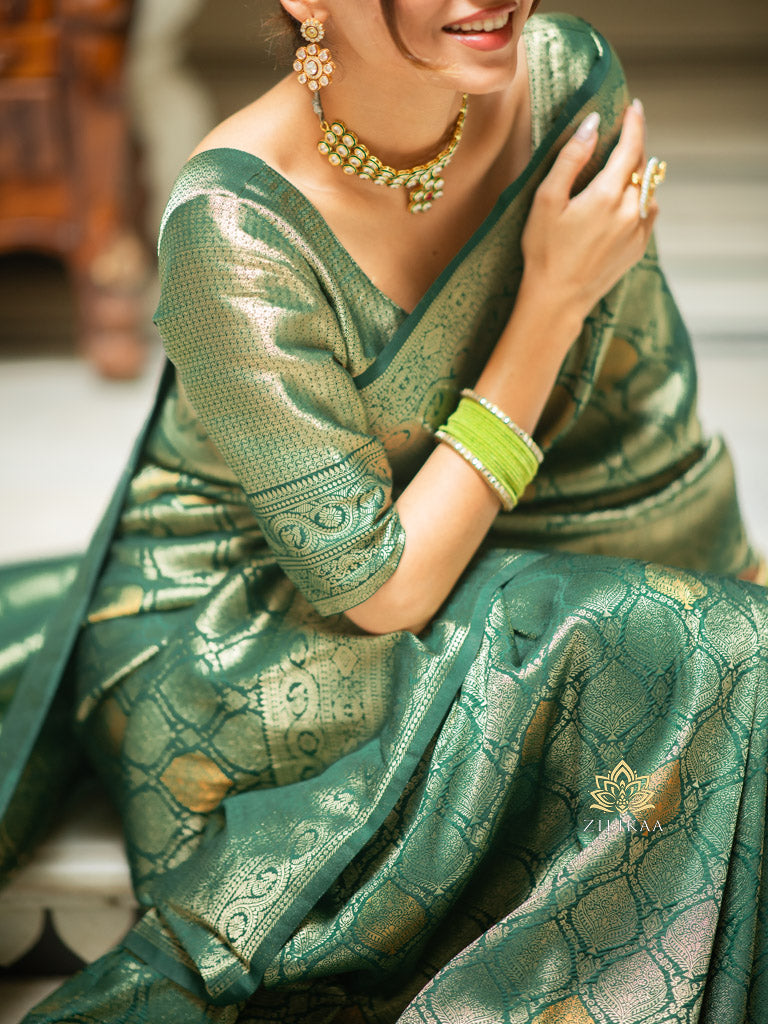 Bottle Green Kanchipuram Silk Saree