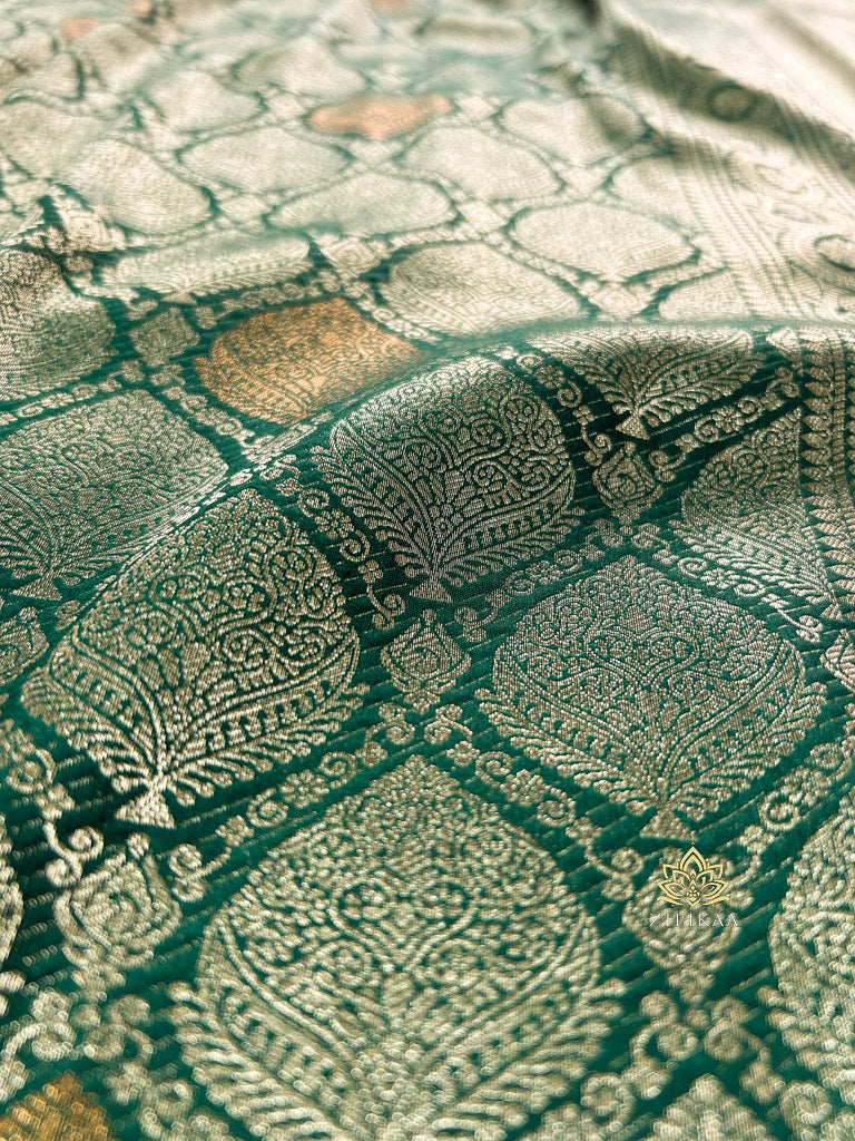 Bottle Green Kanchipuram Silk Saree