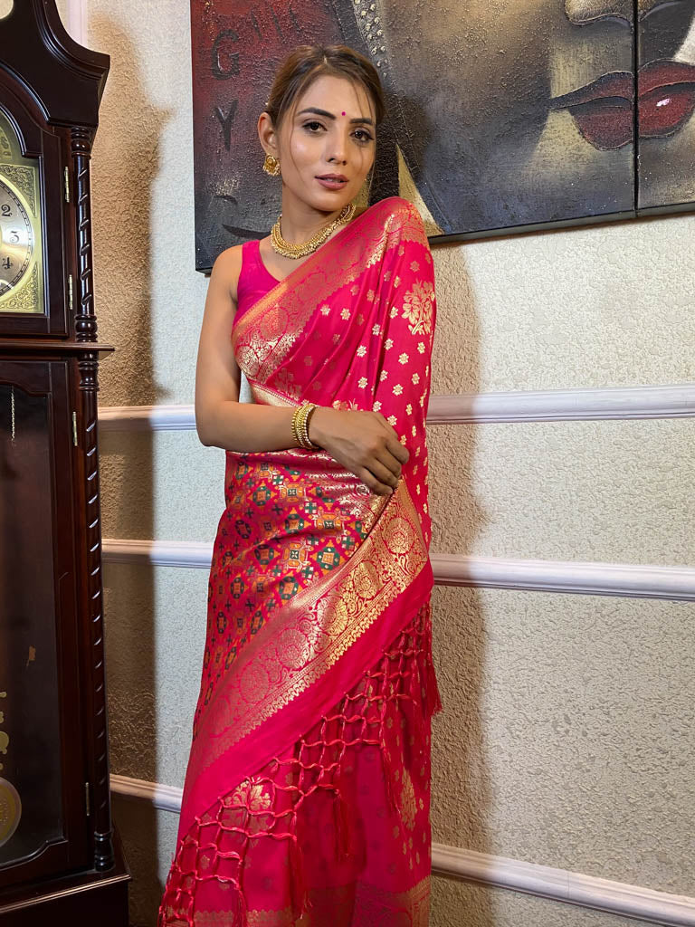Queen Pink Banarasi Patola Silk Saree